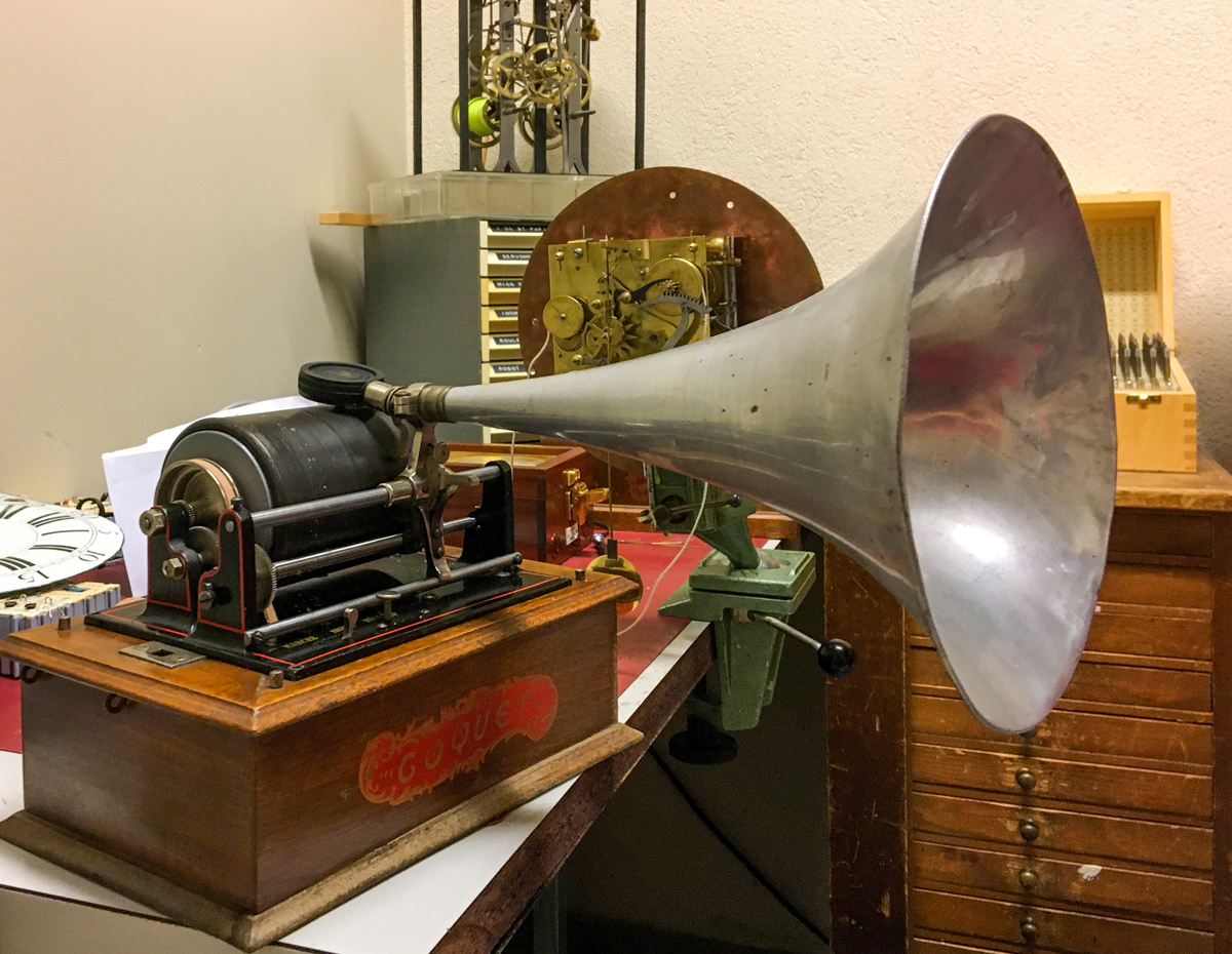 Phonographe à rouleau réparé par André Guignard | © Anne-Sylvie Weinmann